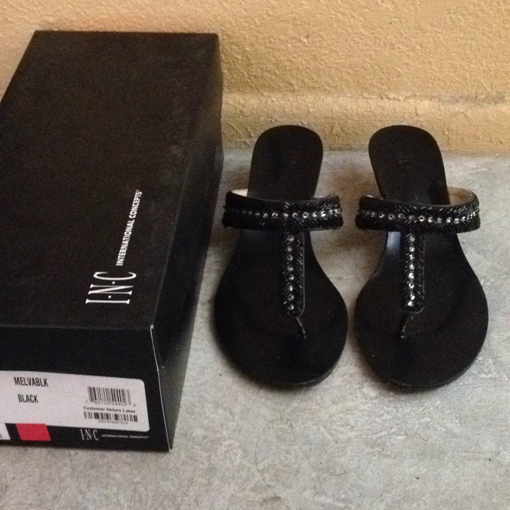I-N-C sandals